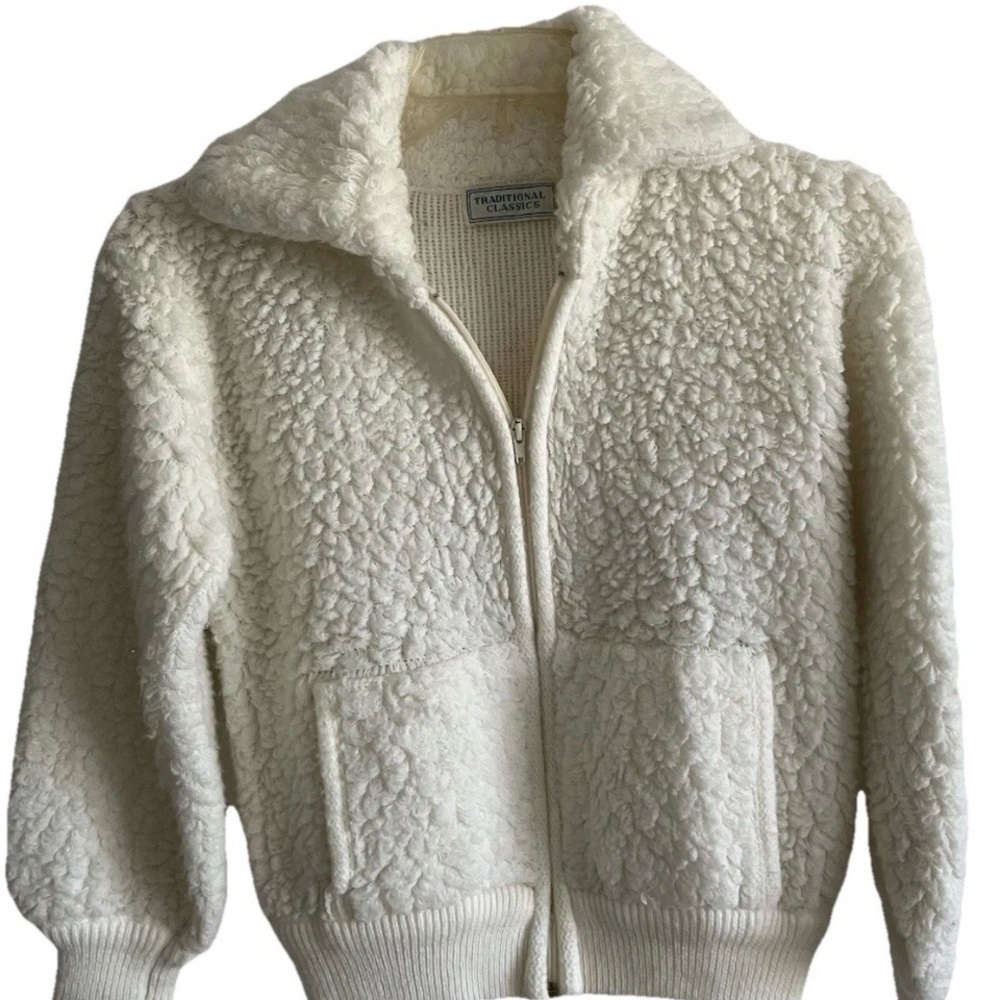 Traditional Classics Woman’s Fleece Sherpa Style Jacket Zip-up White Short Small